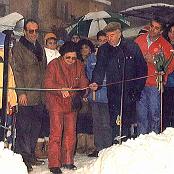 RIFUGIO U.O.E.I. TORRE DEL LAGO IN LOCALITA’ CERRETO LAGHI (RE) - (m.s.m. 1350).
Il giorno 8 dicembre 1987, alla presenza del Presidente Nazionale Prof. A. VALFRE’ e dei rappresentanti di tutte le Sezioni U.O.E.I., viene inaugurato il Rifugio della sezione di Torre del Lago Puccini.
